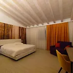 Hotel Luna 3*