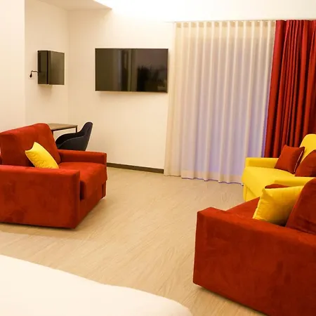 Luna Hotell 3*