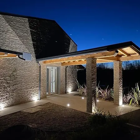 Luna 3* Vigonovo (Friuli Venezia Giulia)